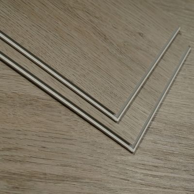 木造の見方 マルマーパターンと織物の質感 SPCフロア 7' x 48' 180x1220mm 室内