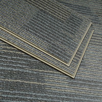 エイールエムボス4.0-8.5mm厚さの商業用木製プラスチック床