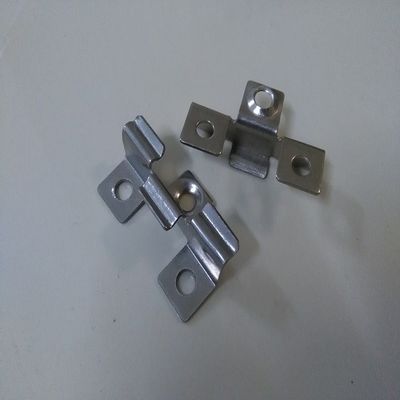 3Dモデルのデザイン PUフーム防音カーペット下層付きWPCデッキクリップアクセサリー