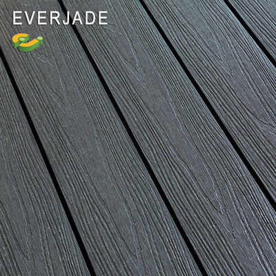 ロングライフスパン 木製プラスチック複合 150x25mm ルーマニアンプールジェットのためのWPCデッキ