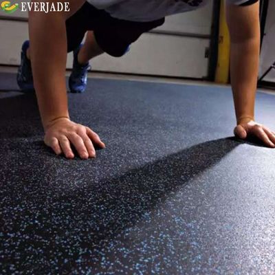 85% SBR Granules 15%EPDM Granules エヴァ ジム カーペット プラーク ガレージ/下敷地 ゴム 床