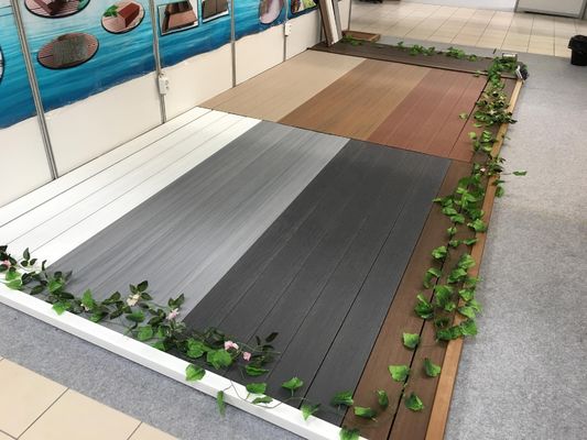 モダンデザインスタイル ローブドエンビジョン 複合木製デッキボード